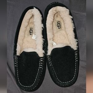 UGG Ansley Slippers Size 5